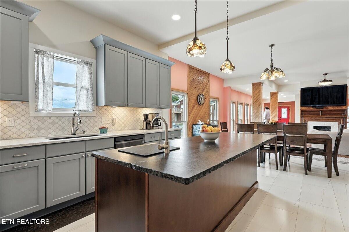 321 High Street Maryville TN 37804