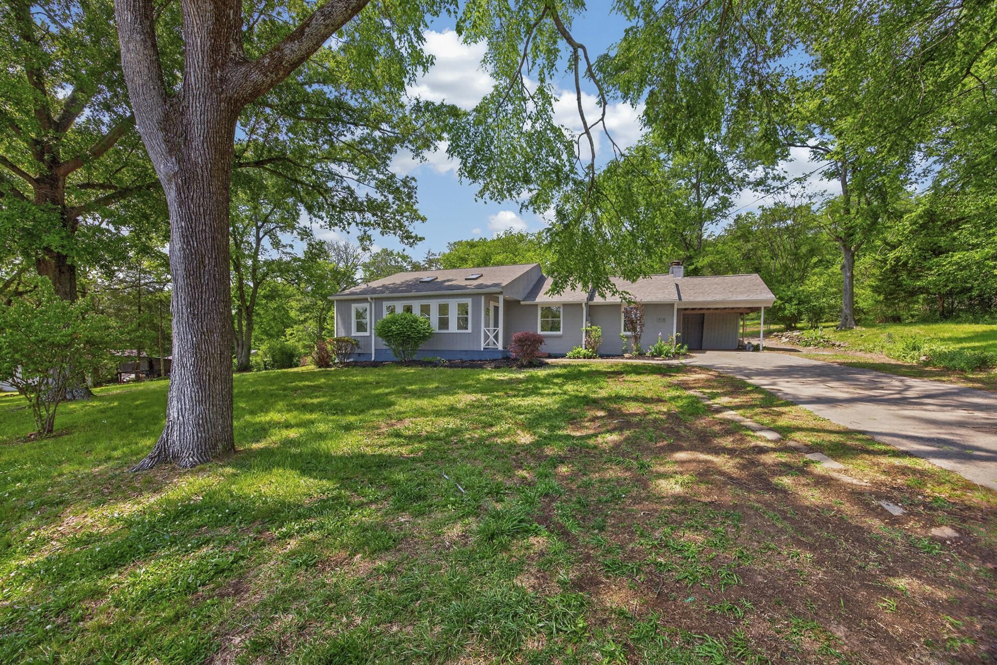 710 River Pass Madison TN 37115
