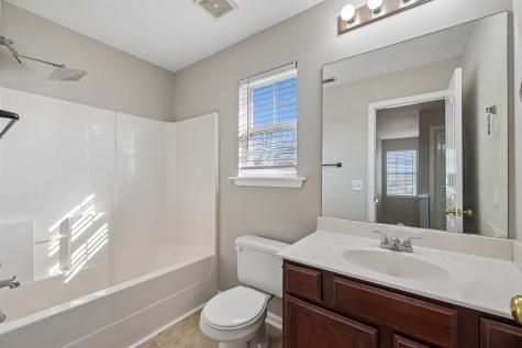 702 Tot Drive La Vergne TN 37086
