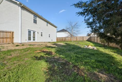 702 Tot Drive La Vergne TN 37086