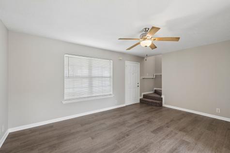 702 Tot Drive La Vergne TN 37086