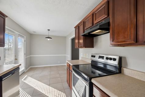 702 Tot Drive La Vergne TN 37086