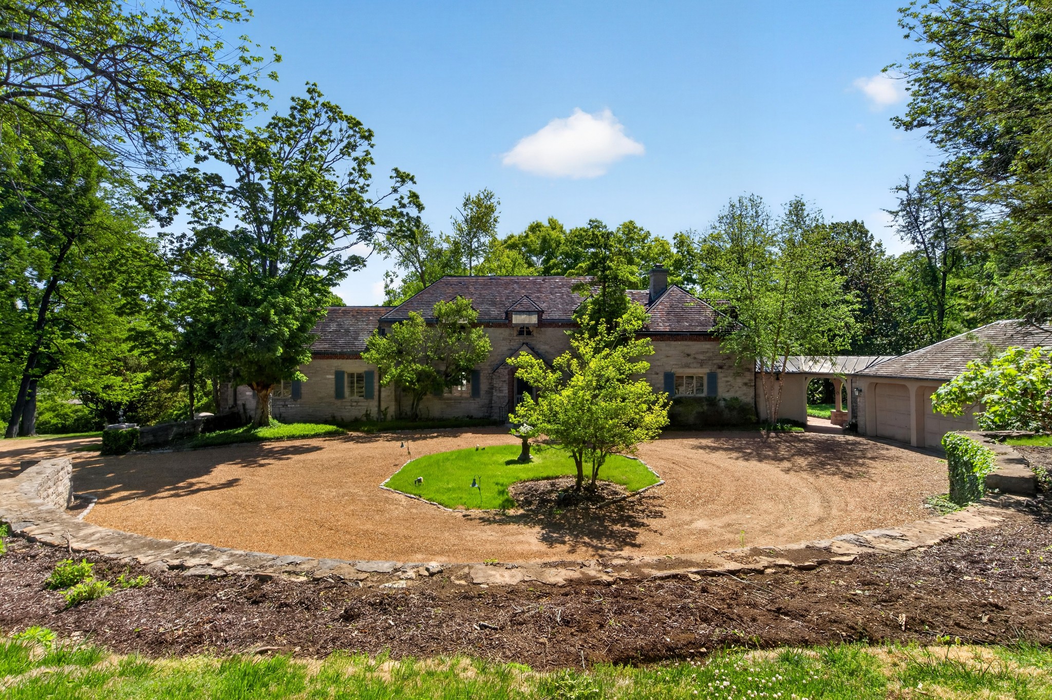929 Tyne Boulevard Nashville TN 37220