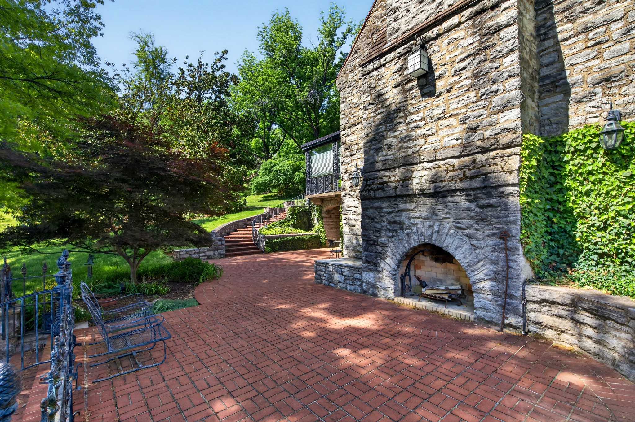 929 Tyne Boulevard Nashville TN 37220