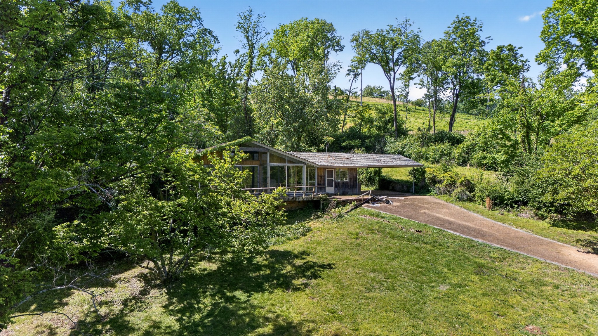 929 Tyne Boulevard Nashville TN 37220