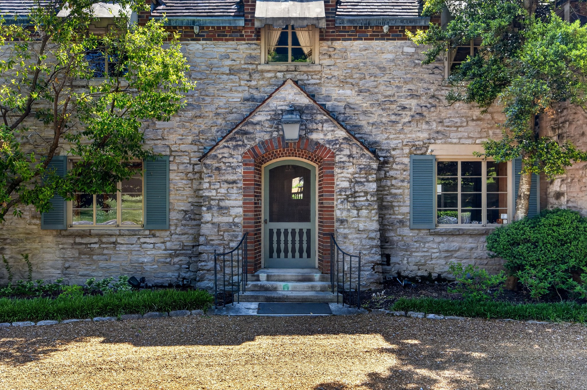 929 Tyne Boulevard Nashville TN 37220