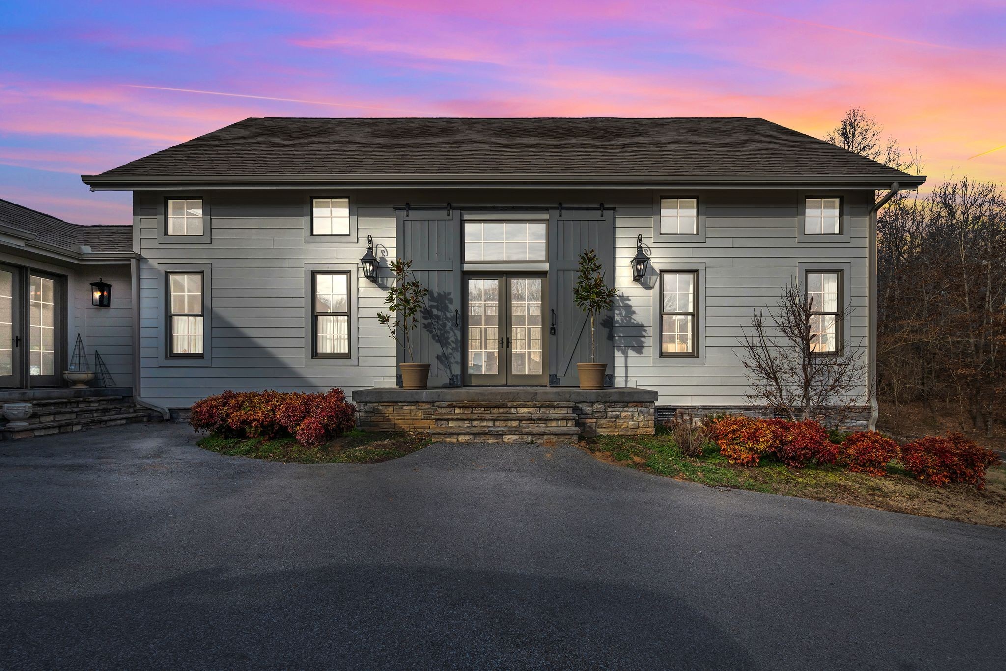 712 Highway 48, S Dickson TN 37055