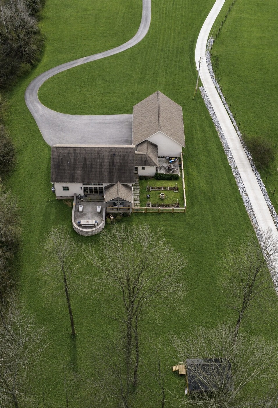 712 Highway 48, S Dickson TN 37055