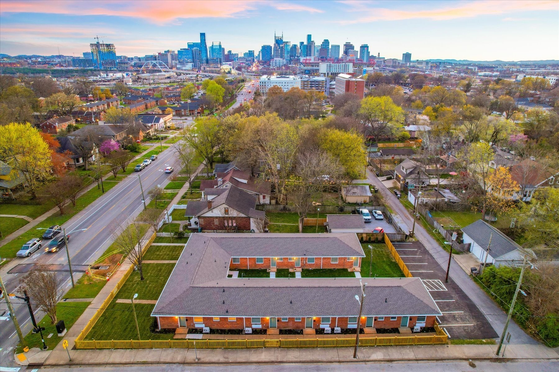627 Shelby Avenue Nashville TN 37206