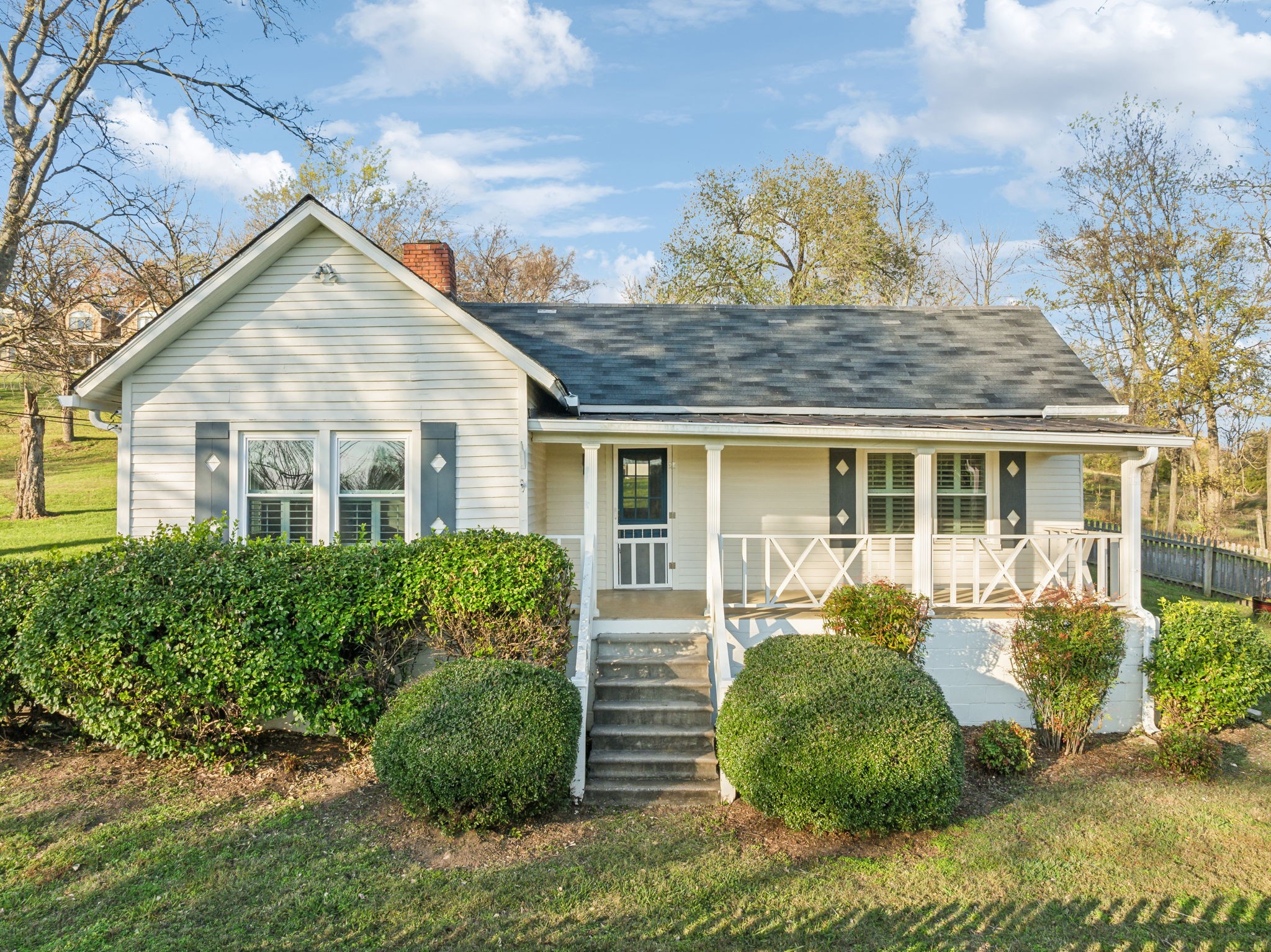 1272 Old Williamsport Pike Columbia TN 38401