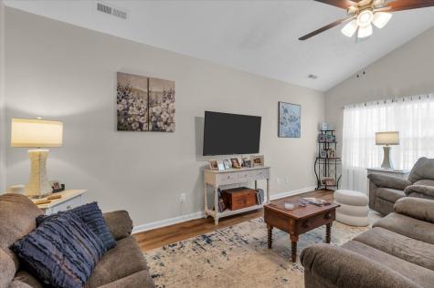 283 Timber Circle Manchester TN 37355