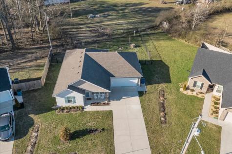 283 Timber Circle Manchester TN 37355