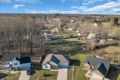 283 Timber Circle Manchester TN 37355