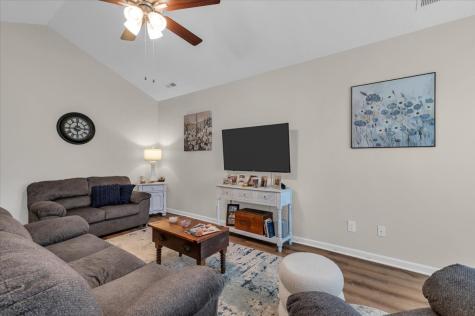 283 Timber Circle Manchester TN 37355