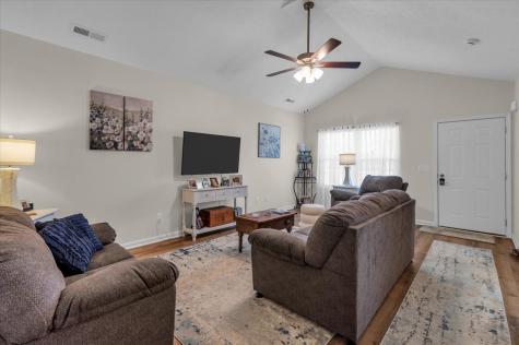 283 Timber Circle Manchester TN 37355