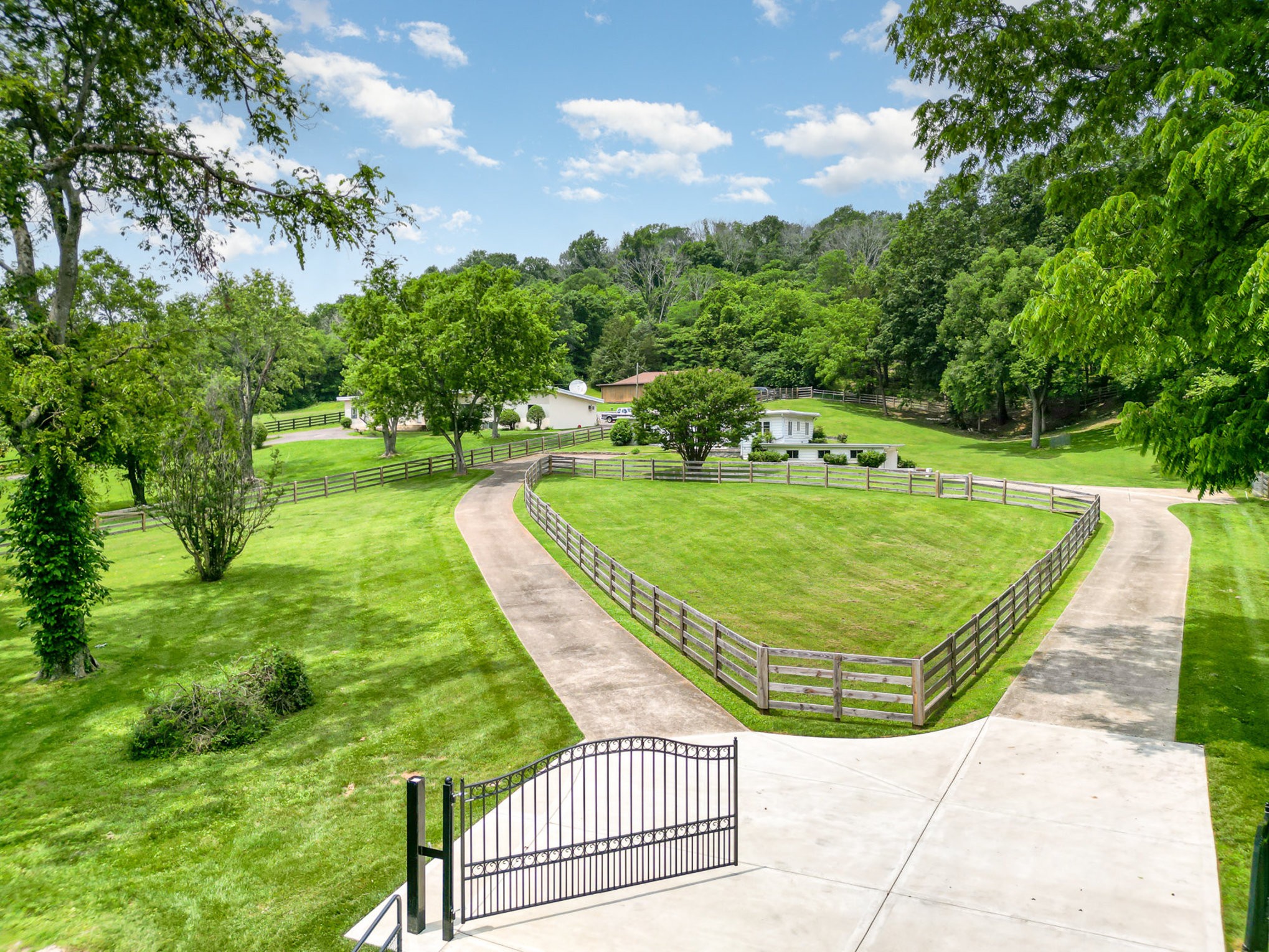 475 Franklin Road Franklin TN 37069