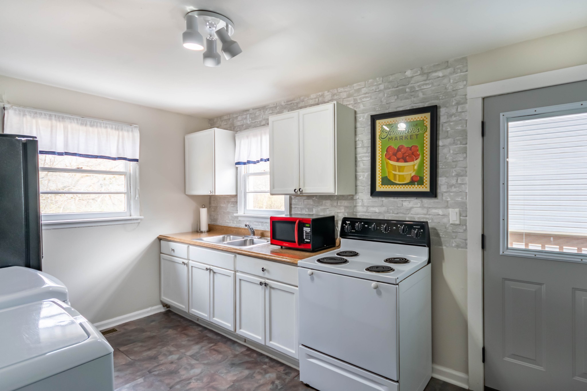 151 Dellway Drive Nashville TN 37207