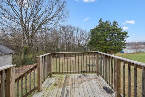 1323 Pleasant Grove Road Westmoreland TN 37186