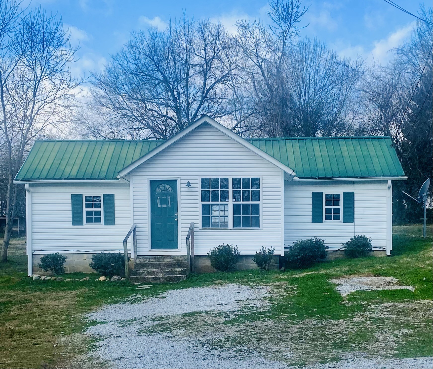 116 Stanton Avenue Gordonsville TN 38563