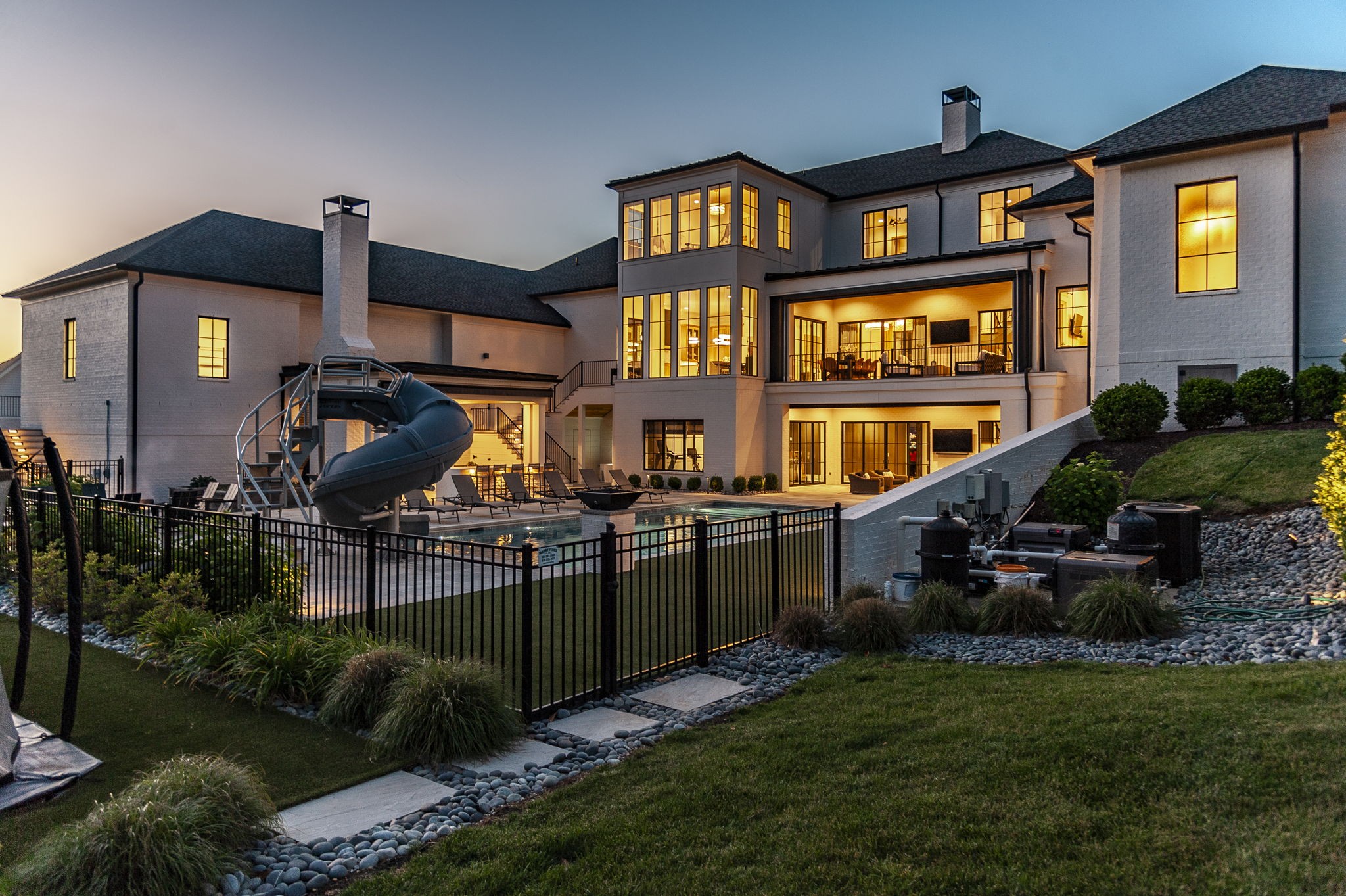 8114 Heirloom Boulevard College Grove TN 37046