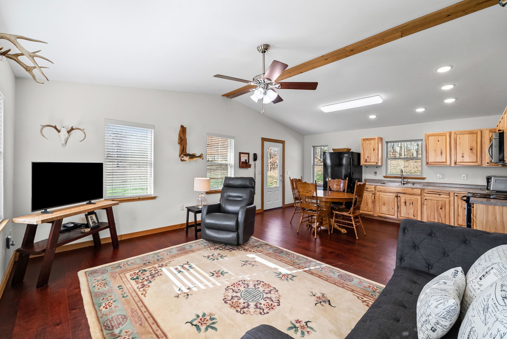 959 Herman Adams Road Cumberland City TN 37050