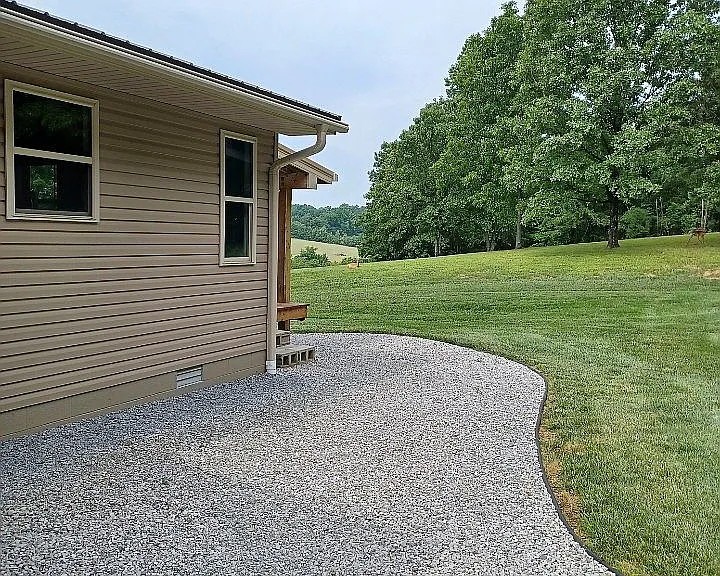 959 Herman Adams Road Cumberland City TN 37050