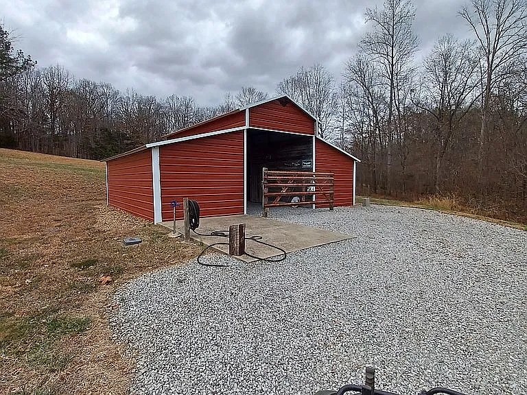 959 Herman Adams Road Cumberland City TN 37050