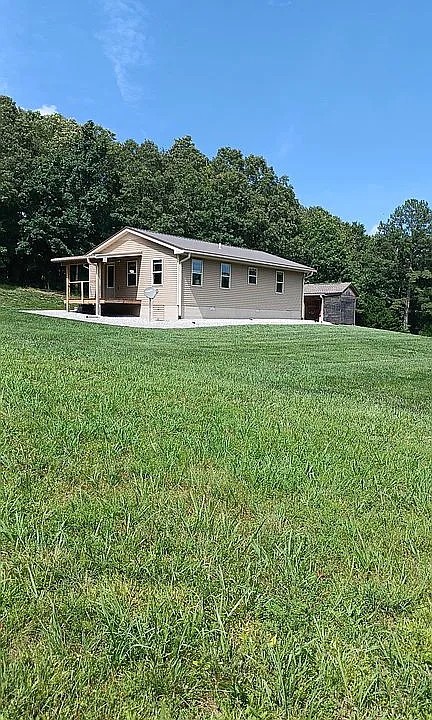 959 Herman Adams Road Cumberland City TN 37050