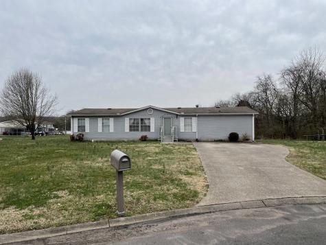 121 Southpark Circle Gallatin TN 37066