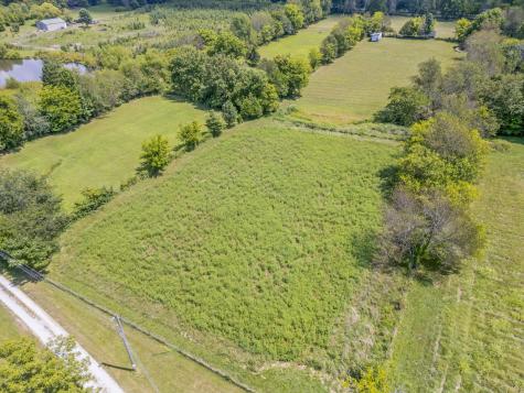 352 Blue Door Road Portland TN 37148