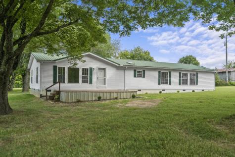 352 Blue Door Road Portland TN 37148
