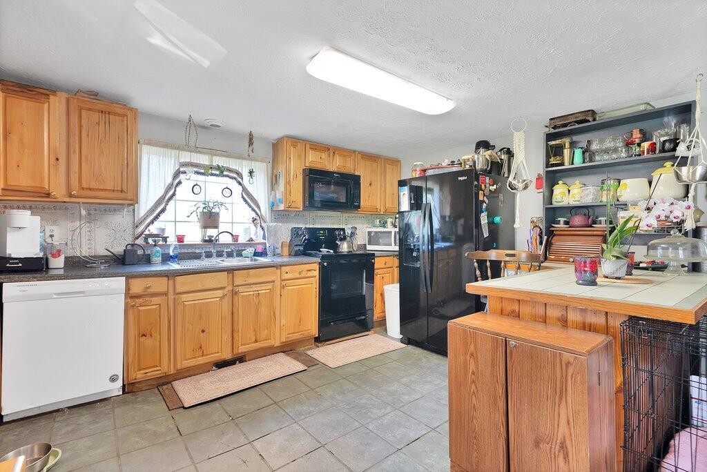 29088 Rhea County Highway Spring City TN 37381