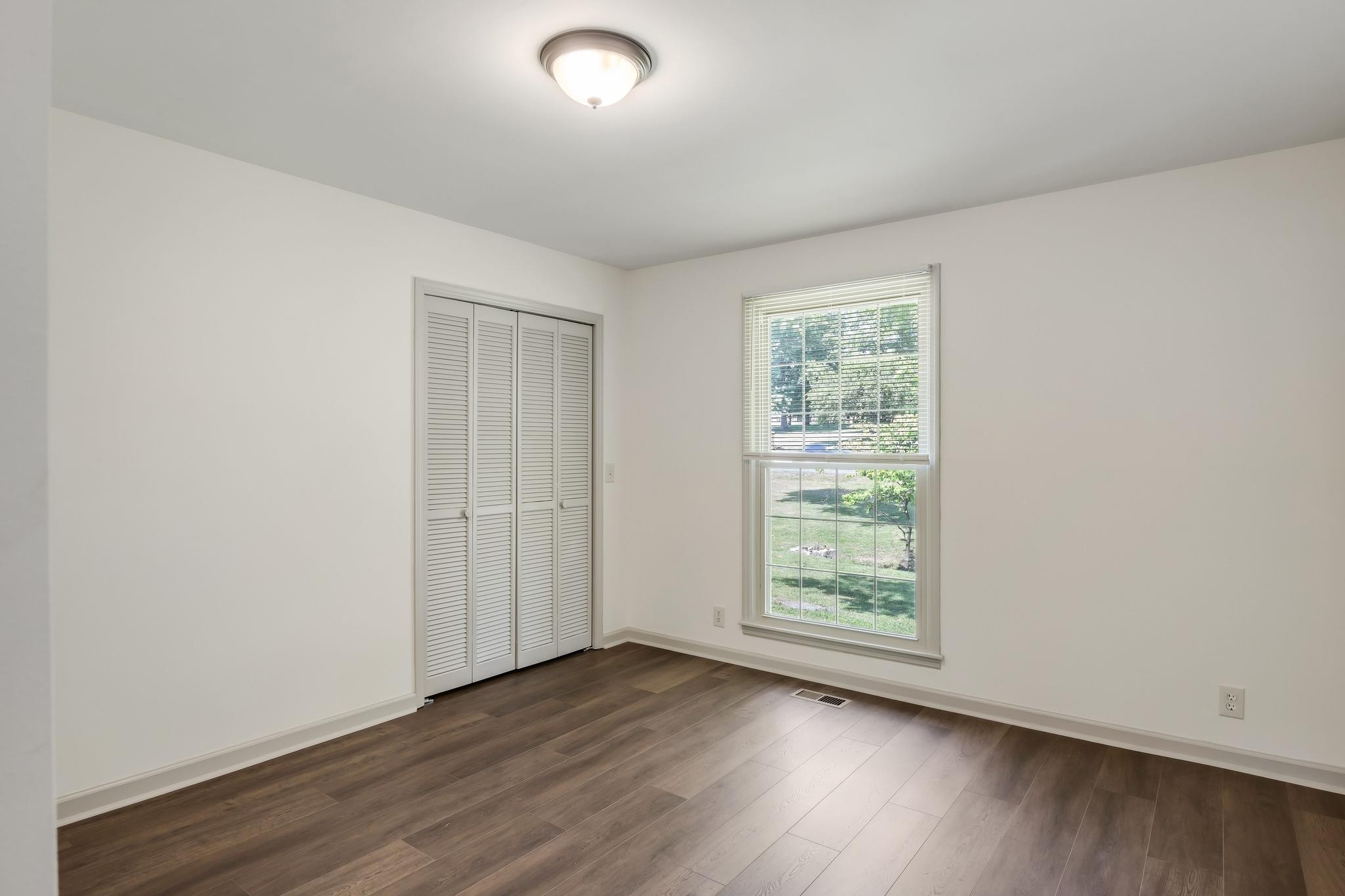 301 Glenwood Drive Mount Juliet TN 37122