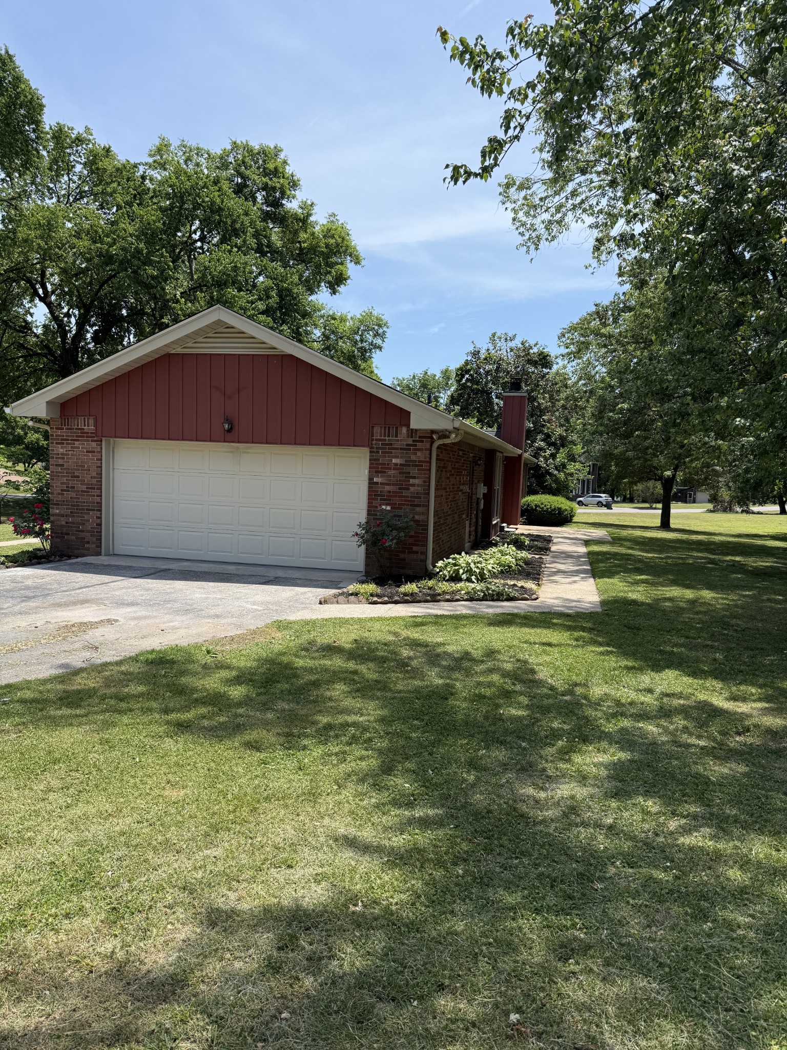 301 Glenwood Drive Mount Juliet TN 37122