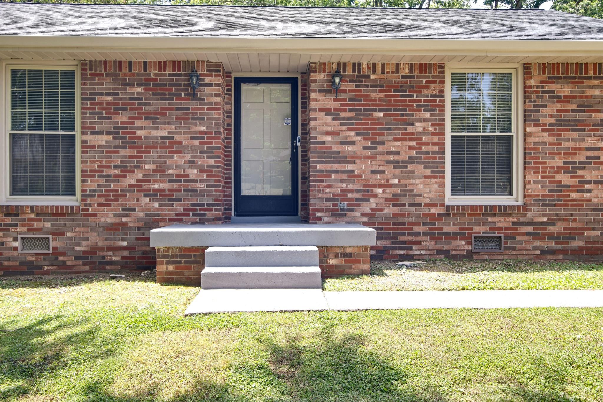 301 Glenwood Drive Mount Juliet TN 37122