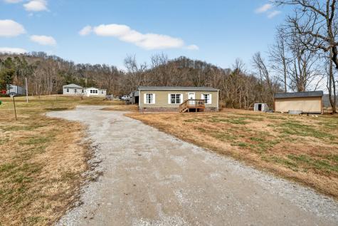 2652 New Harmony Road Hartsville TN 37074