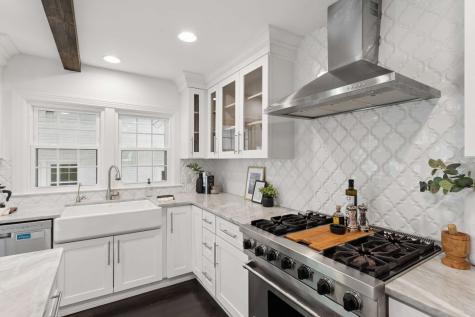 6238 Hillsboro Pike Nashville TN 37215