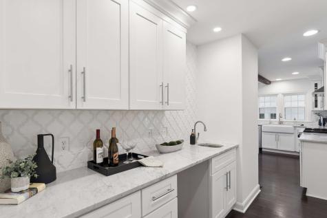 6238 Hillsboro Pike Nashville TN 37215