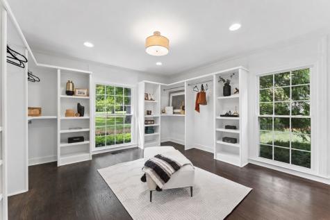 6238 Hillsboro Pike Nashville TN 37215