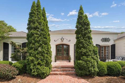 6238 Hillsboro Pike Nashville TN 37215