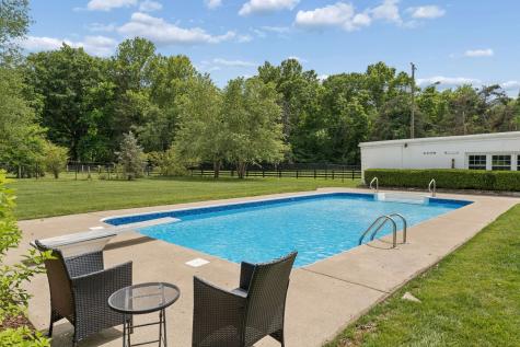 6238 Hillsboro Pike Nashville TN 37215