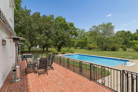 6238 Hillsboro Pike Nashville TN 37215