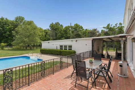 6238 Hillsboro Pike Nashville TN 37215