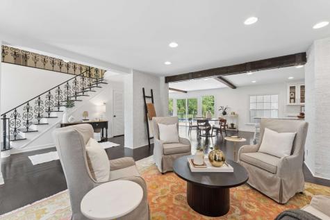 6238 Hillsboro Pike Nashville TN 37215