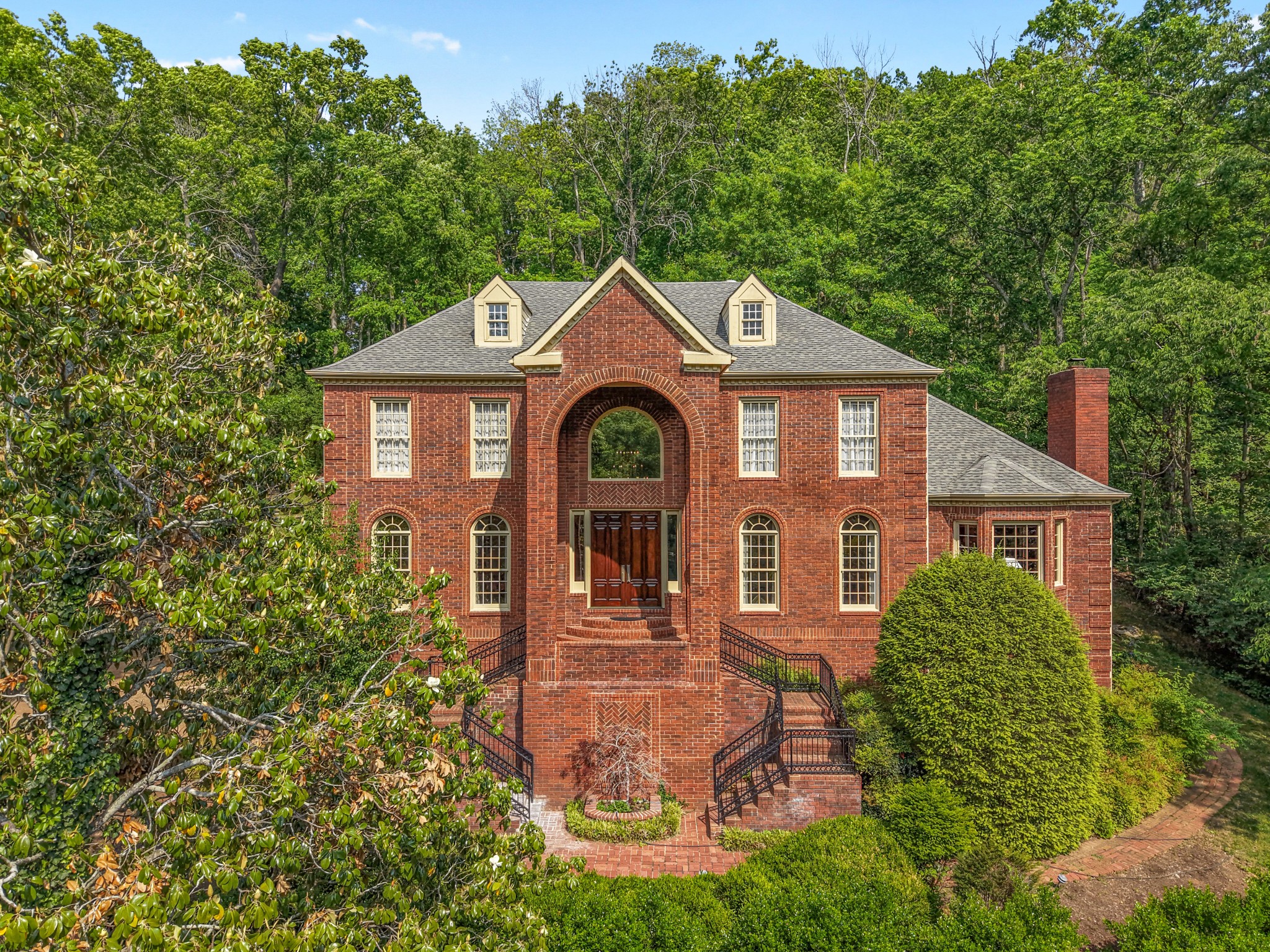18 Annandale Nashville TN 37215