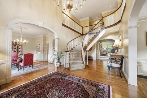 18 Annandale Nashville TN 37215