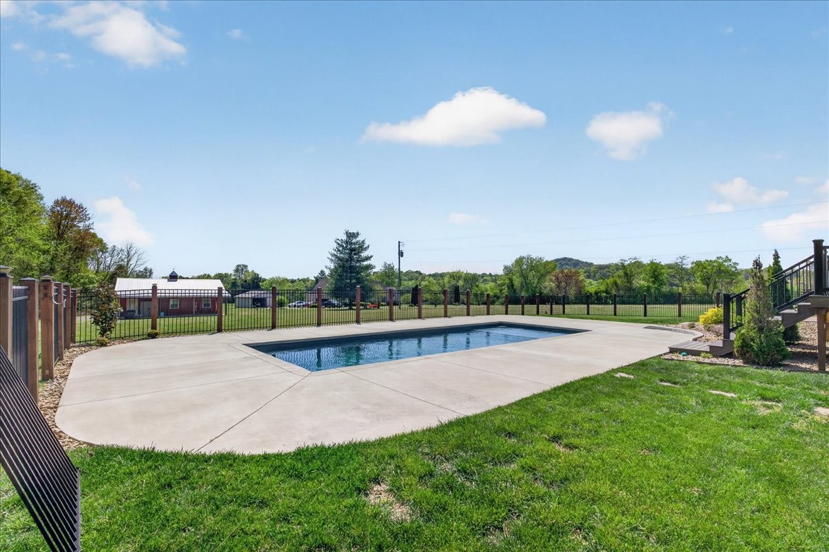 11039 Panther Creek Road Christiana TN 37037