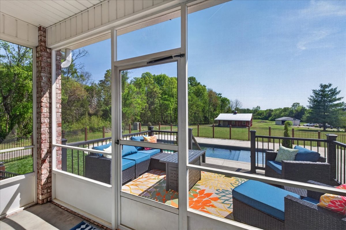 11039 Panther Creek Road Christiana TN 37037