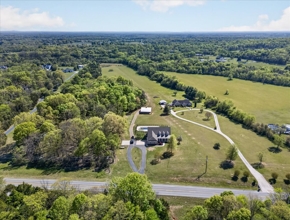 11039 Panther Creek Road Christiana TN 37037