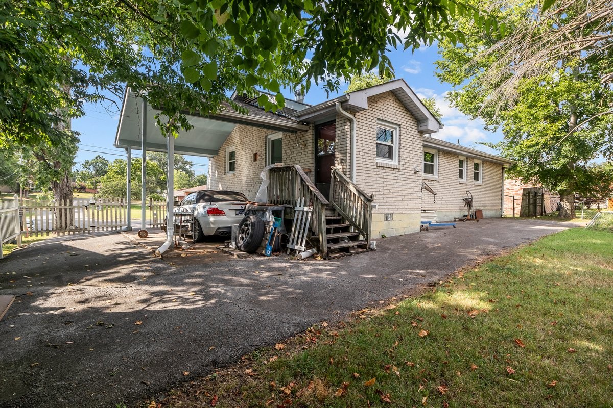 478 Sunliner Drive Nashville TN 37209